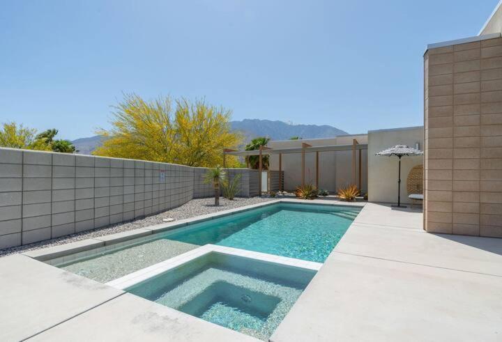 Chic Luxurious Desert Home- Private Pool Hot Tub Palm Springs Zewnętrze zdjęcie